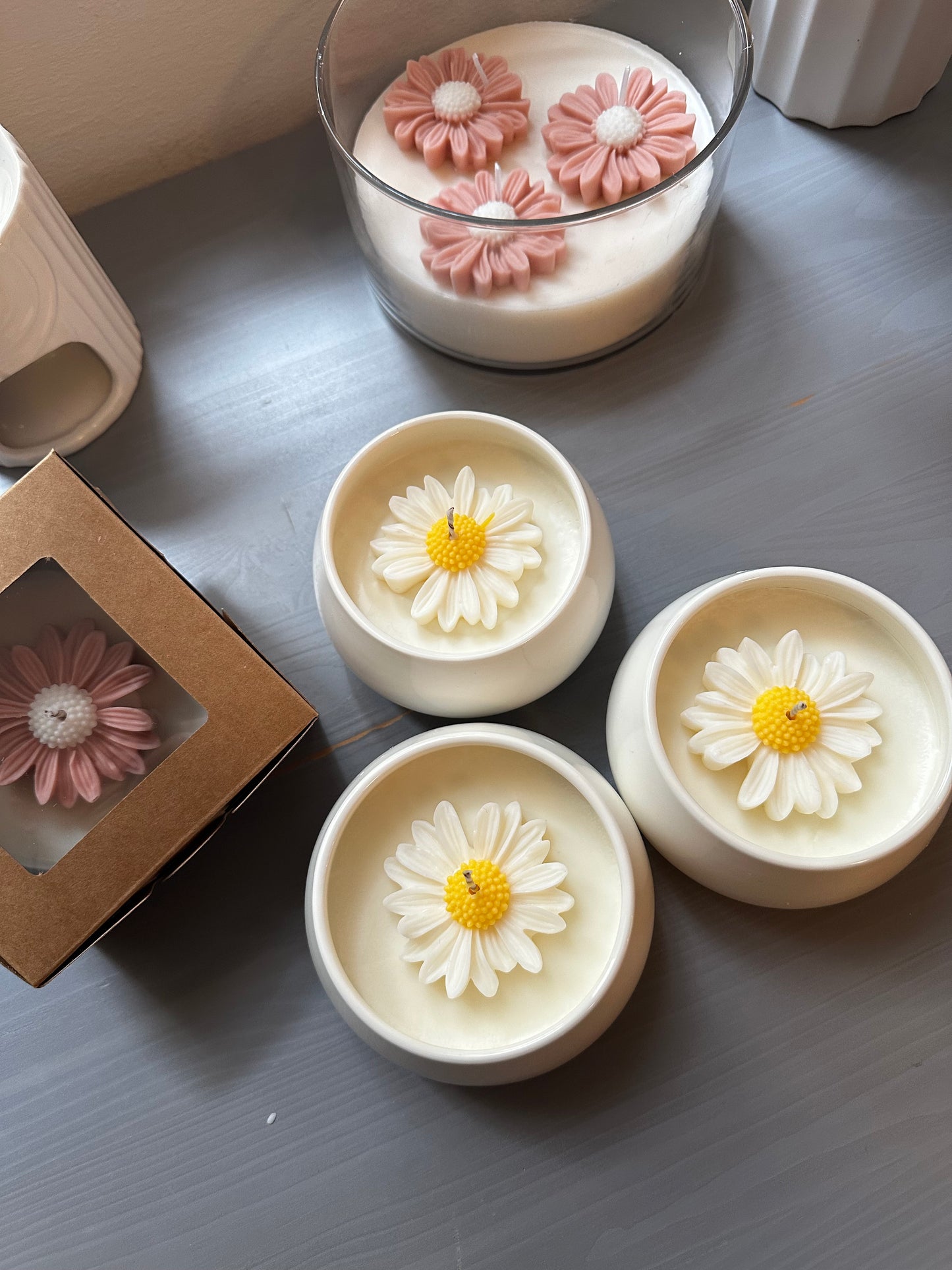 Duftkerze Daisy -Frühlingsduft mit floraler Frische gelb